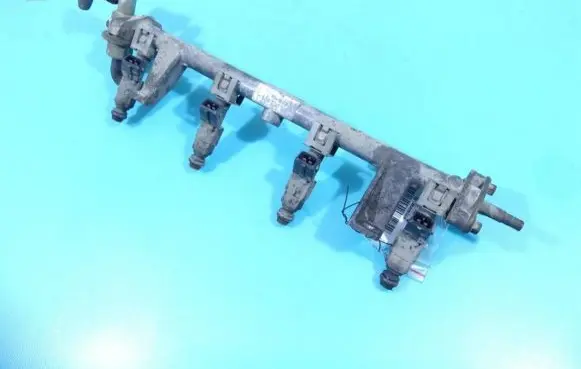Ford Focus Fuel injector 0280155819 IMPRK1329308