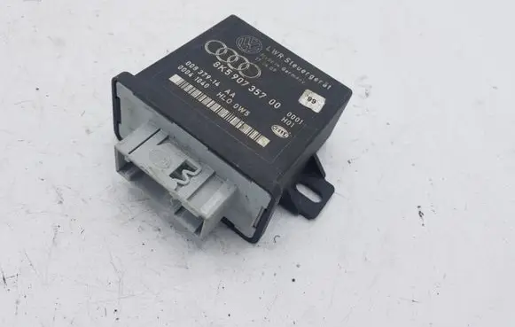 Audi A4 S4 B8 8K Light module LCM 8K5907357 8K590735700