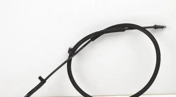 Porsche Cayenne (92A) Engine bonnet/hood lock release cable 7P5823531