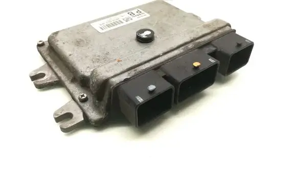 Nissan Note (E11) Engine control unit/module MEC93-830 A18315