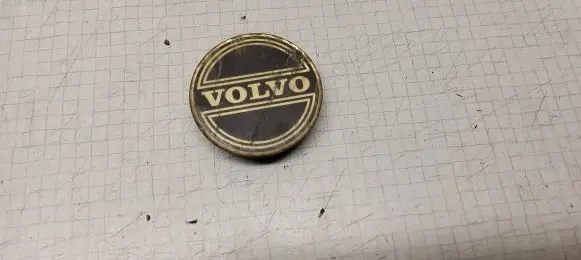Volvo V70 Original wheel cap YS1035N015 57MM