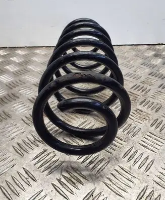 Toyota Prius (XW30) Rear coil spring