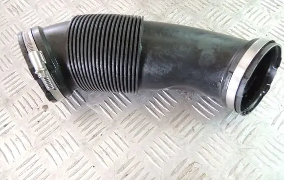 Audi A7 S7 4G Turbo air intake inlet pipe/hose 059129615N