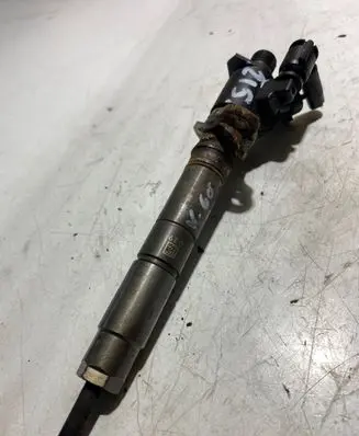 Fuel injector