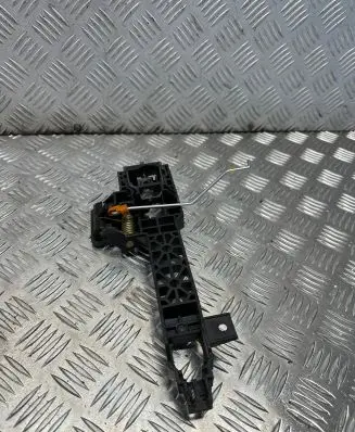 Front door exterior handle/bracket