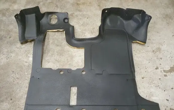 Opel Vivaro Interior carpet 93859022 8200640654