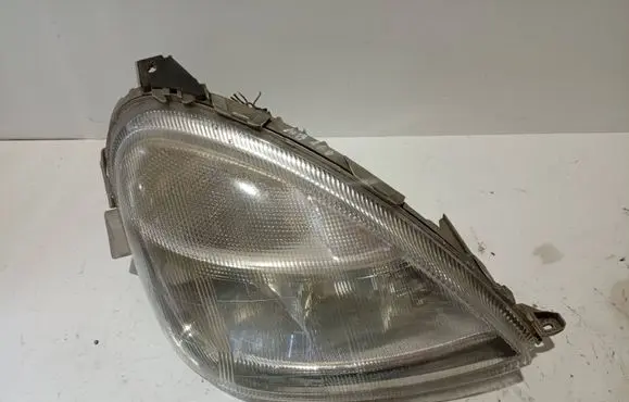 Mercedes-Benz A W168 Headlight/headlamp A1688201061 0301152212