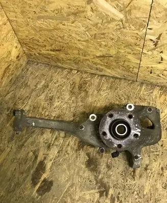 Audi A5 8T 8F Front wheel hub