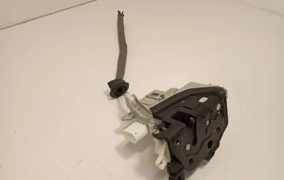 Audi A6 S6 C7 4G Front door lock 8J2837016E 511722SL1