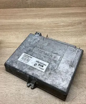 Renault 19 Engine control unit/module ECU 7700731802 7700859511 S100811102E