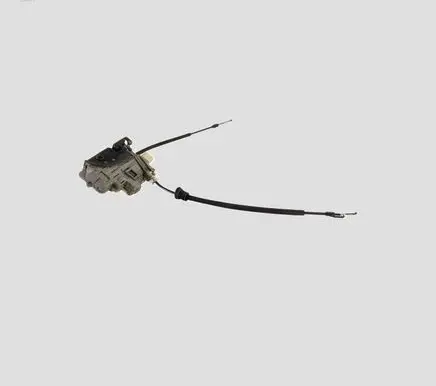 Volkswagen PASSAT B6 Rear door lock 3C4839016A