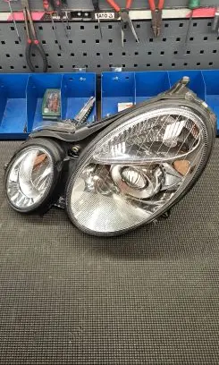 Mercedes-Benz E W211 Headlight/headlamp