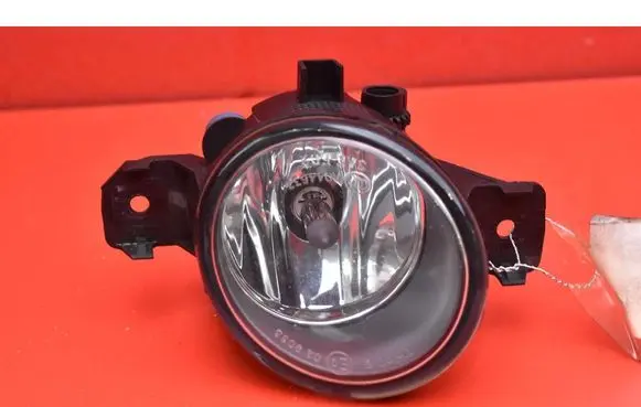 Renault Clio III Front fog light 8200002469