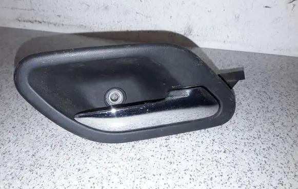 BMW 5 E39 Rear door interior handle 8125514