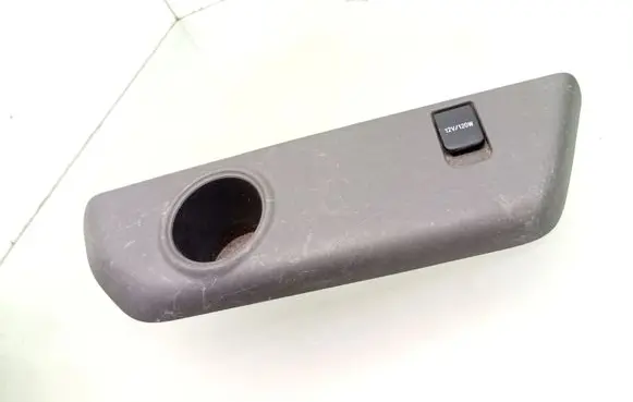 Toyota Prius+ (ZVW40) Other trunk/boot trim element 6699147010