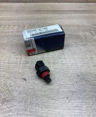 Hyundai Accent Outside/external air temperature sensor 3934037100