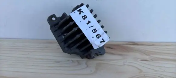 Tesla Model Y LED ballast control module B109037-B