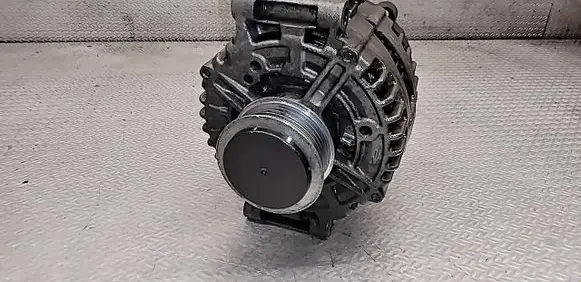 Audi A6 S6 C6 4F Generator/alternator 06E903016M 0121715022