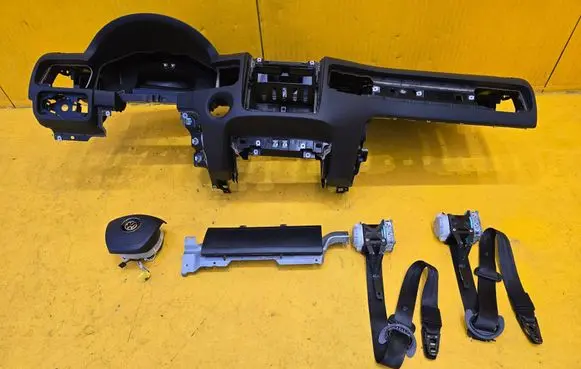 Volkswagen Touareg II Dashboard 