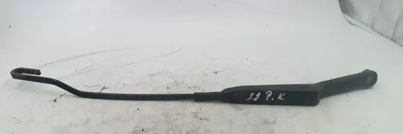Audi A4 S4 B5 8D Front wiper blade arm