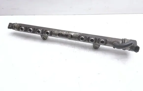 Volvo S60 Fuel main line pipe 30777759 0445215025