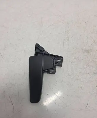Volkswagen Golf Sportsvan Engine bonnet (hood) release handle 517823633A