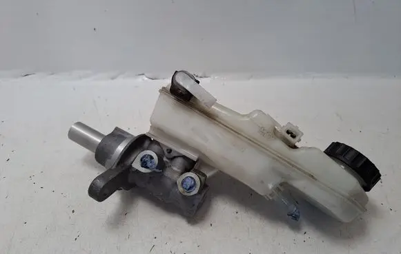 Toyota Auris 150 Master brake cylinder 4720109300