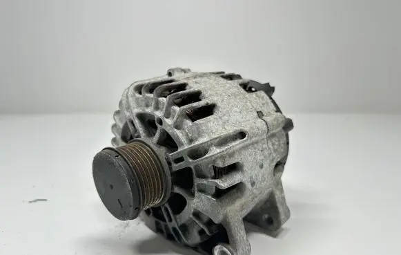 Citroen Berlingo Generator/alternator 9664779680 210340830 2605547B