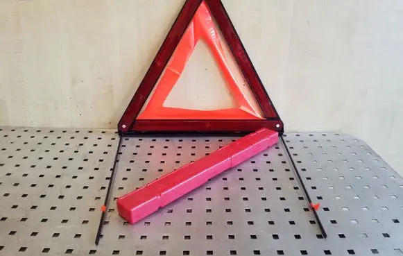 Emergency warning sign