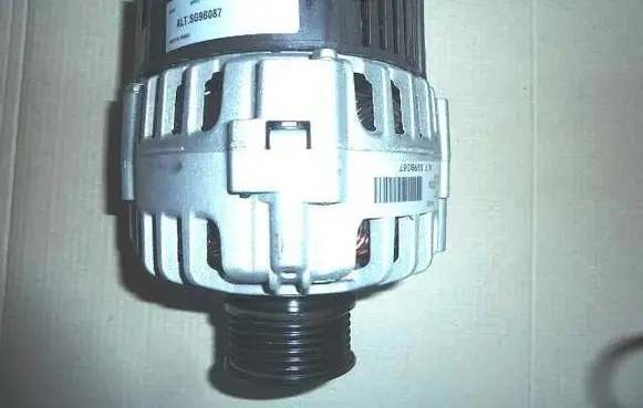 Audi A2 Generator/alternator SG9B087II
