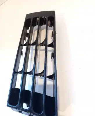 Audi A4 S4 B5 8D Front bumper lower grill 8D0807345AA