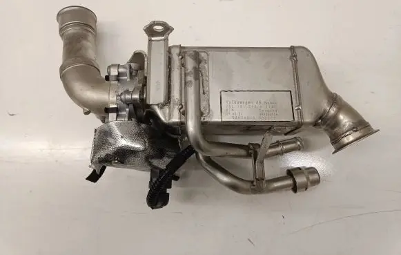 Audi A4 S4 B9 8W EGR valve cooler 05L131512A
