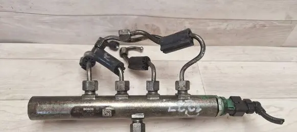 Opel Insignia A Fuel main line pipe 55566047 0445214199