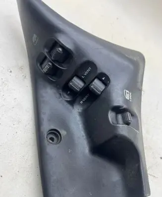 Chrysler Voyager Electric window control switch