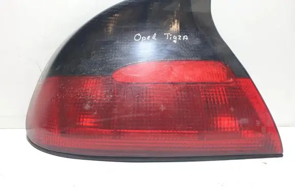 Opel Tigra A Rear/tail lights