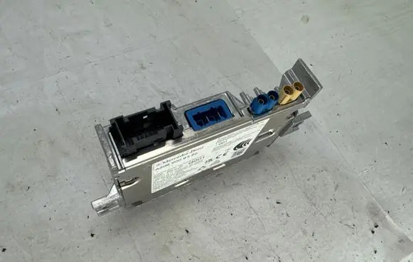 Mercedes-Benz GLC C254 Bluetooth control unit module A2069009122 A2069017611 A2069026812