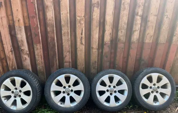 Opel Insignia A R17 alloy rim 13235010