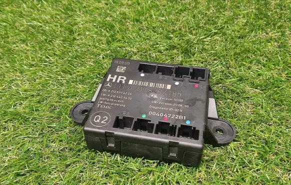 Mercedes-Benz C W204 Door control unit/module A2128204185 A2128204226 A2124423432