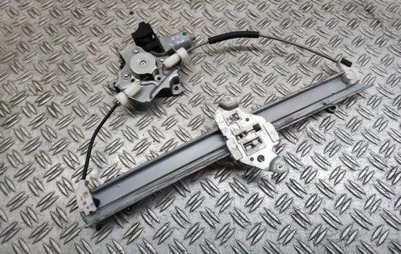 Nissan Juke I F15 Front door window regulator with motor 80731JX00C