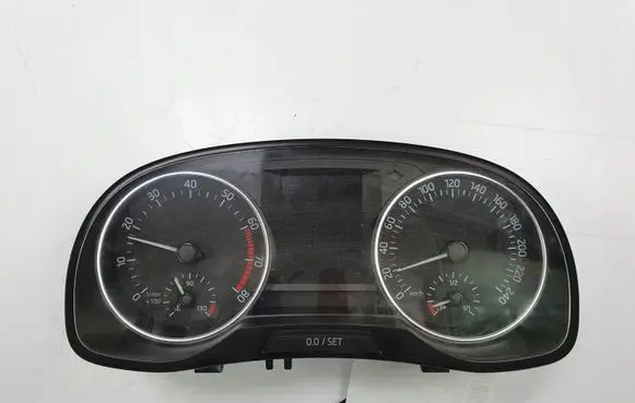 Skoda Fabia Mk3 (NJ) Speedometer (instrument cluster) 6V0920740B