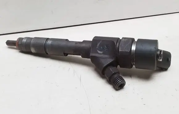 Renault Scenic II - Grand scenic II Fuel injector 8200100272