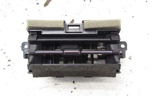 Mazda CX-3 Dashboard side air vent grill/cover trim D09W64930