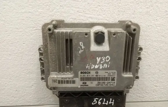 Hyundai i30 Engine control unit/module 391062A710 0281014291 1039S25417