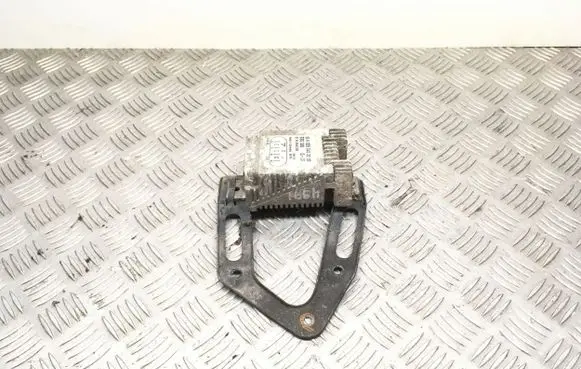 Mercedes-Benz A W169 Coolant fan relay A0255453232 ESG300 898940000