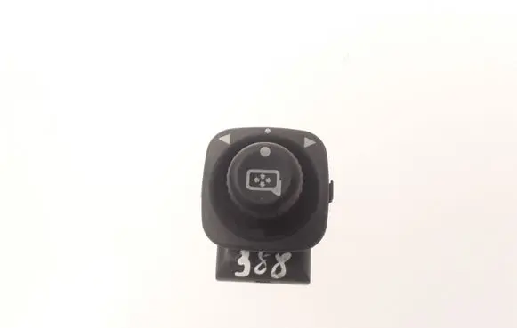Wing mirror switch