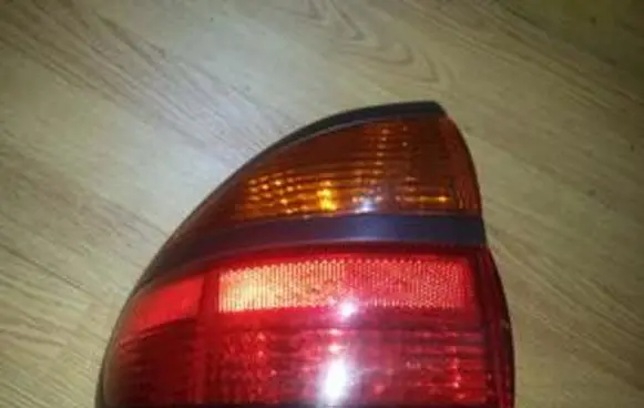 Renault Laguna I Rear/tail lights