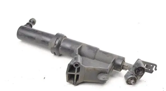 Volvo V50 Headlight washer pump 307030347