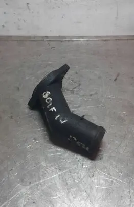 Volkswagen Golf IV Engine coolant pipe/hose 06A121121C 038121121D