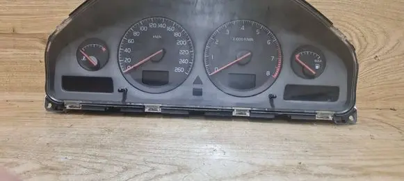 Speedometer (instrument cluster)