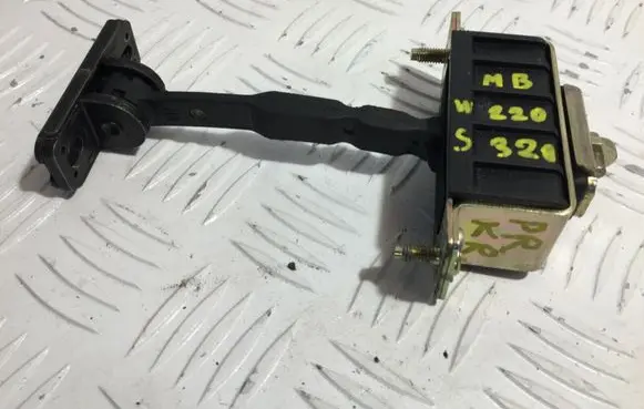 Mercedes-Benz S W220 Front door check strap stopper